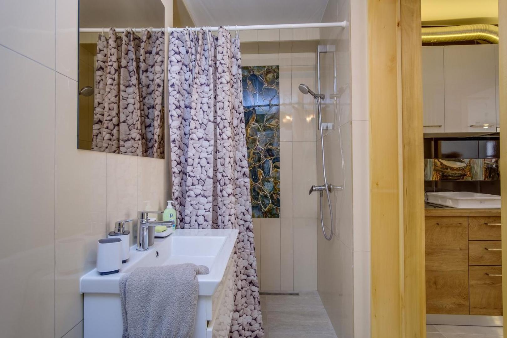 Elegant Apartment Iris Mali Lošinj Buitenkant foto