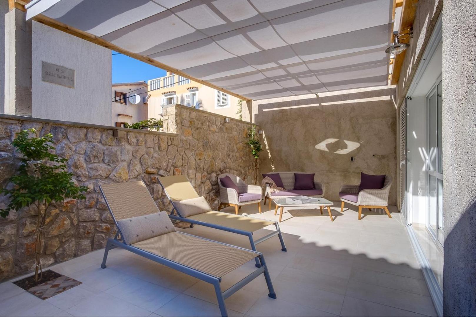 Elegant Apartment Iris Mali Lošinj Buitenkant foto
