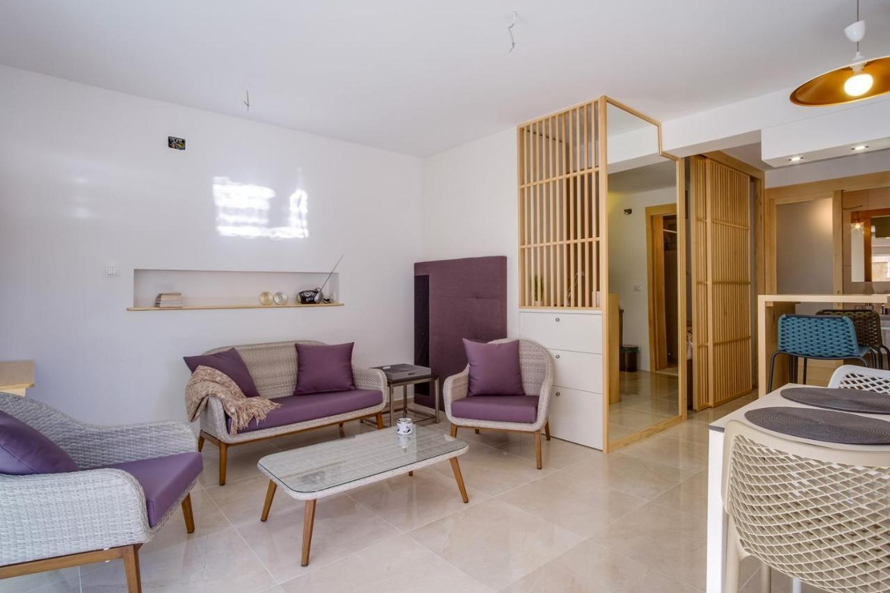 Elegant Apartment Iris Mali Lošinj Buitenkant foto